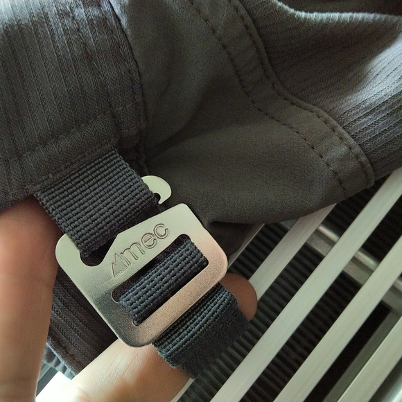 MEC premium mountaineering shorts - Picture 2 of 9